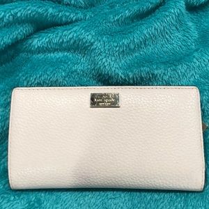 Kate Spade Cameron wallet